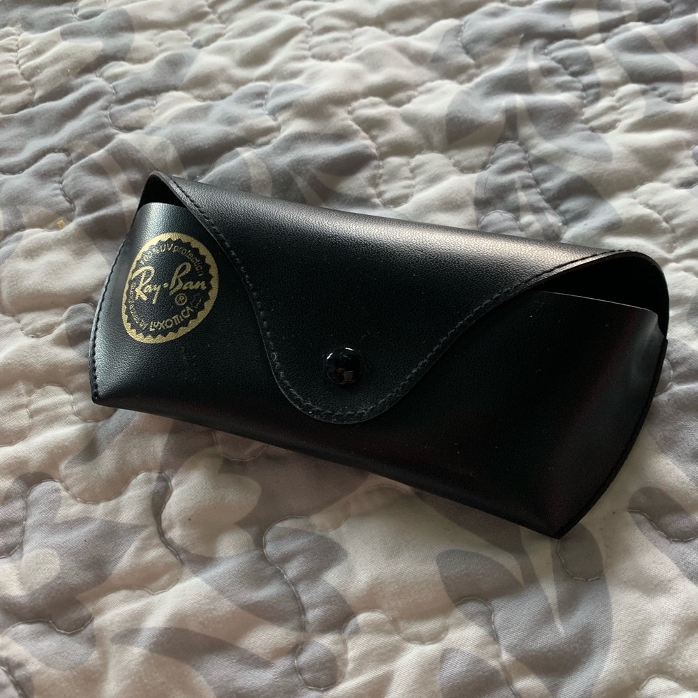 Ray-ban sunglasses case